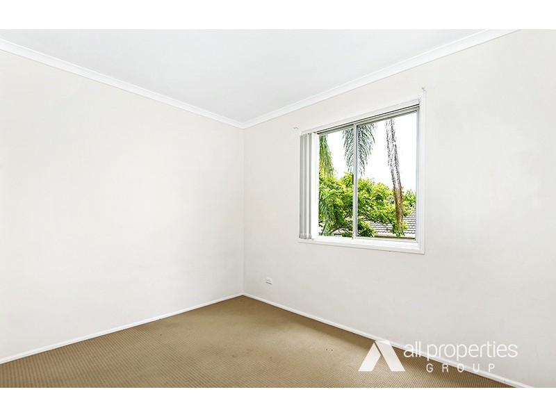 10 Forestwood Street, Crestmead QLD 4132