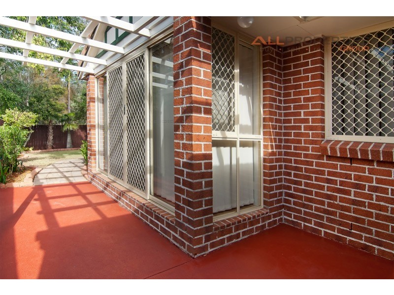 5 Summerhill Place, Forest Lake QLD 4078