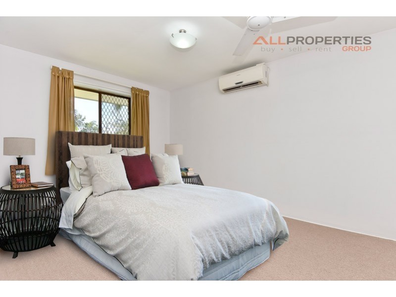 181 EMERALD DRIVE, Regents Park QLD 4118