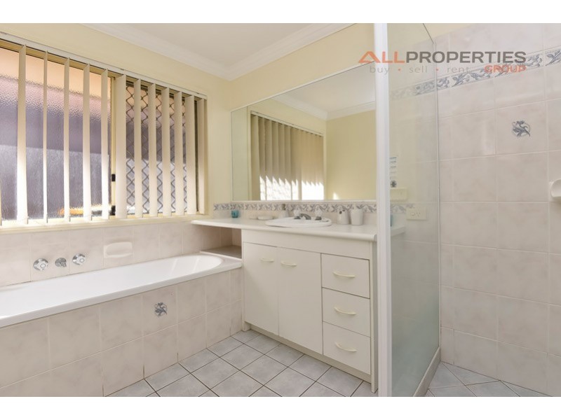 40 Glorious Way, Forest Lake QLD 4078