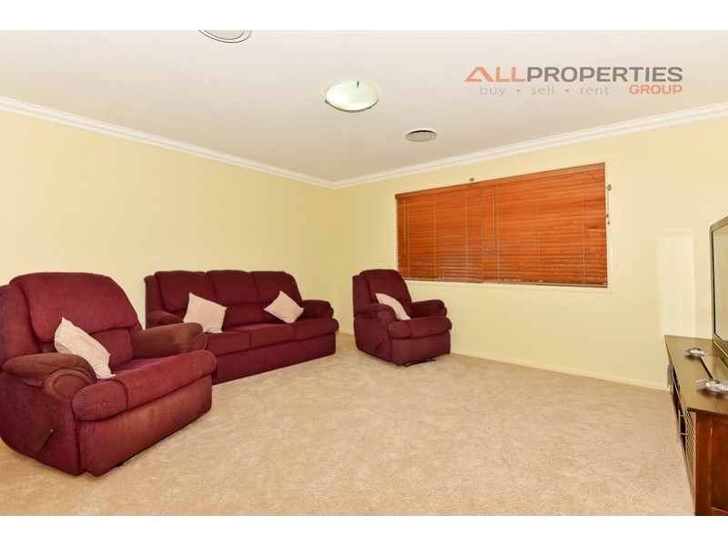 25 Central Street, Calamvale QLD 4116