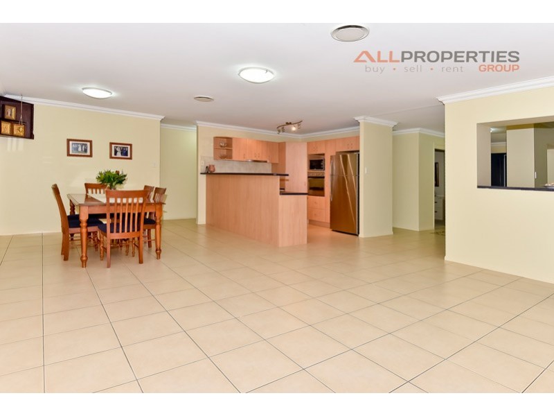 25 Central Street, Calamvale QLD 4116
