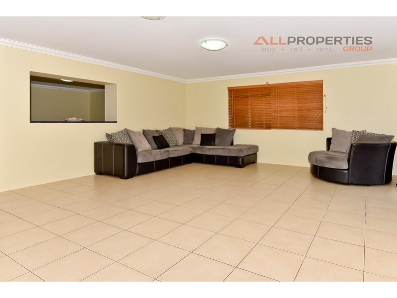 25 Central Street, Calamvale QLD 4116