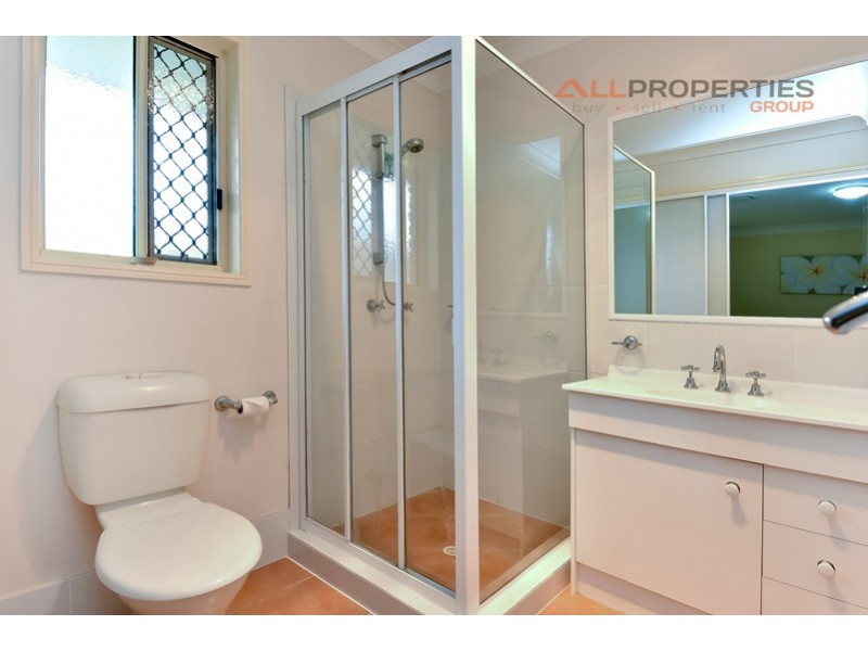 25 Central Street, Calamvale QLD 4116