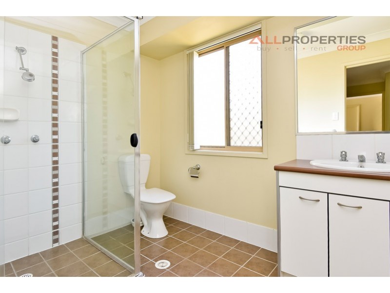 40 Lamberth Road, Regents Park QLD 4118