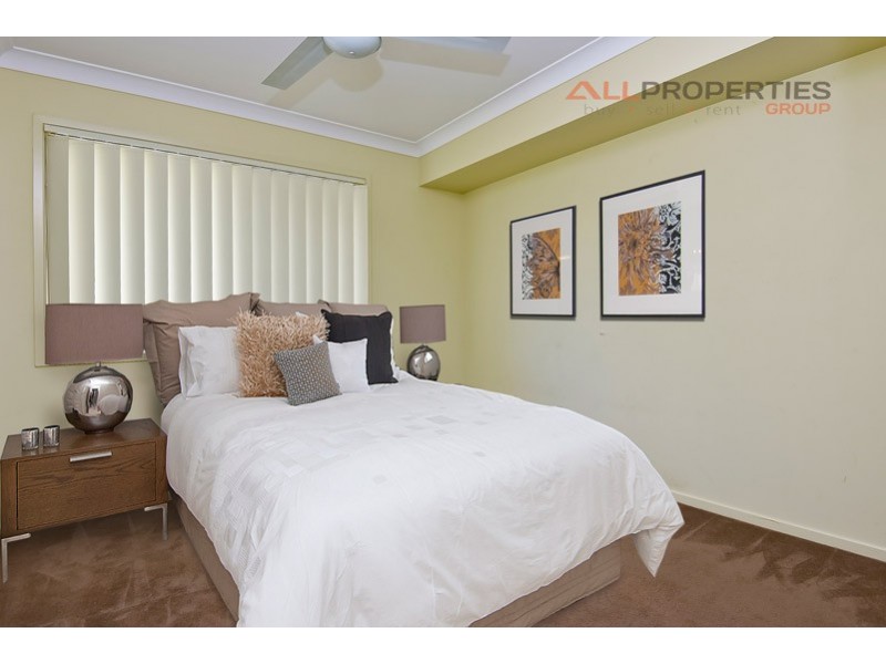 40 Lamberth Road, Regents Park QLD 4118