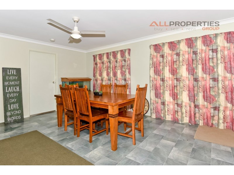 15 Benjamina Crct, Regents Park QLD 4118
