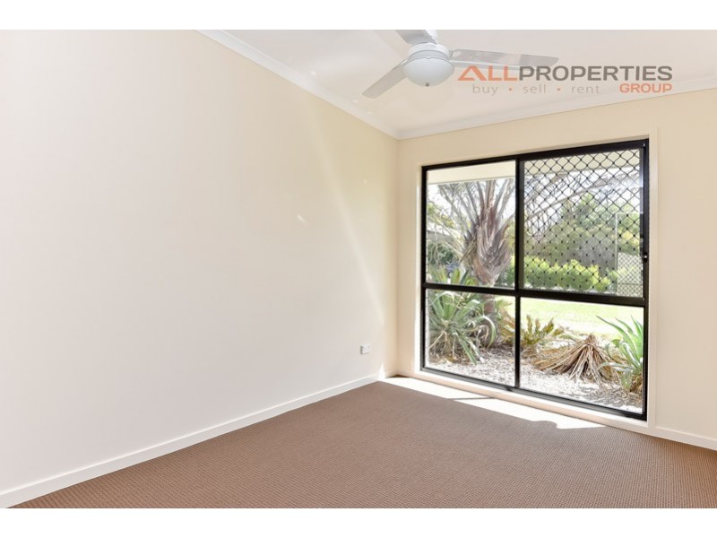 37 Wilton Cres, Boronia Heights QLD 4124