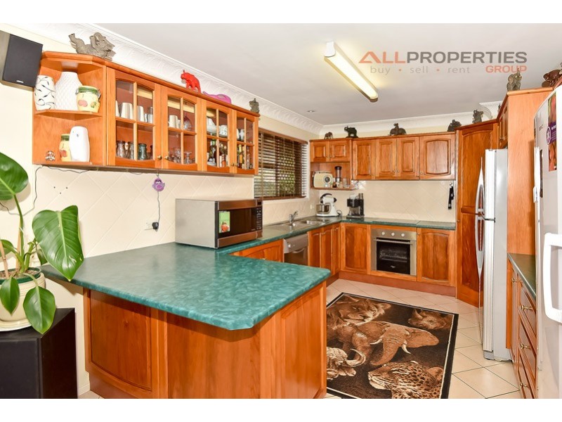 14 Hume Court, Boronia Heights QLD 4124