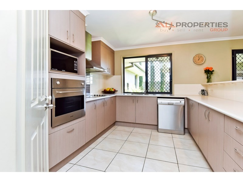 43 May Street, Parkinson QLD 4115