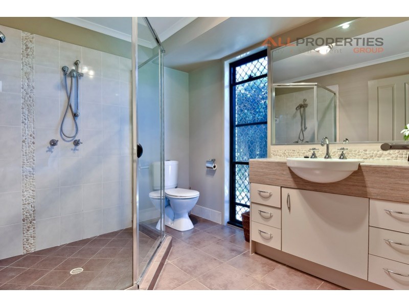 43 May Street, Parkinson QLD 4115