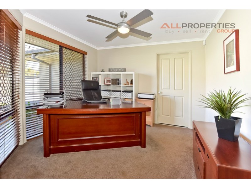 43 May Street, Parkinson QLD 4115