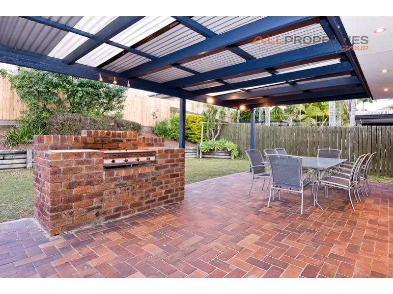 108 Garro Street, Sunnybank Hills QLD 4109