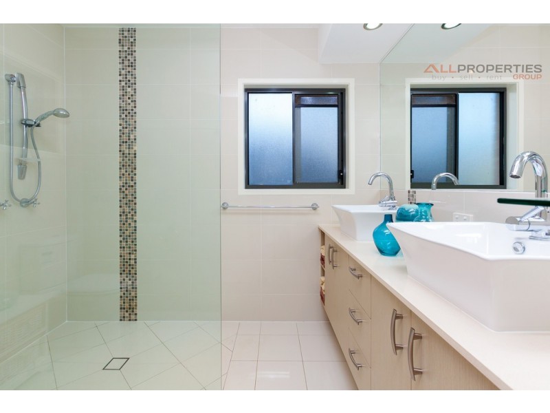 145 Trinity Way, Drewvale QLD 4116