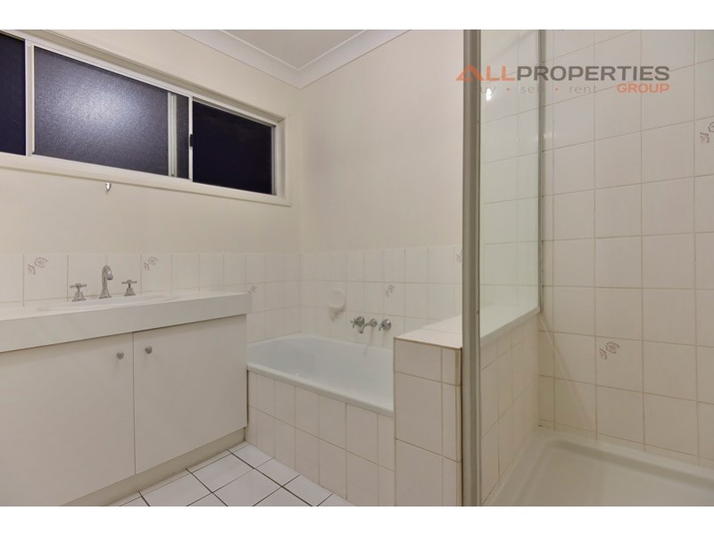 7 Thurso Court, Boronia Heights QLD 4124