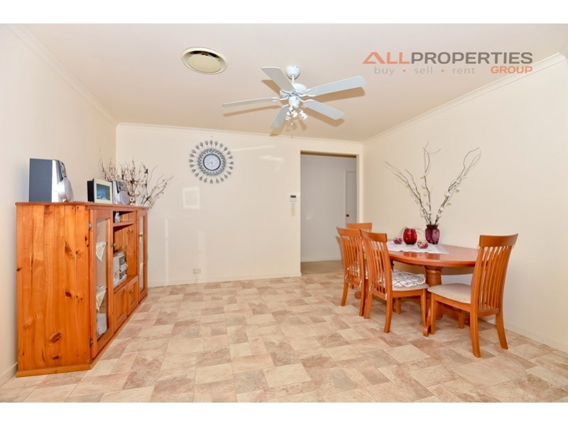 43 BOTTLEBRUSH DRIVE, Regents Park QLD 4118