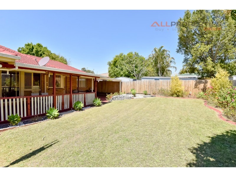 43 BOTTLEBRUSH DRIVE, Regents Park QLD 4118