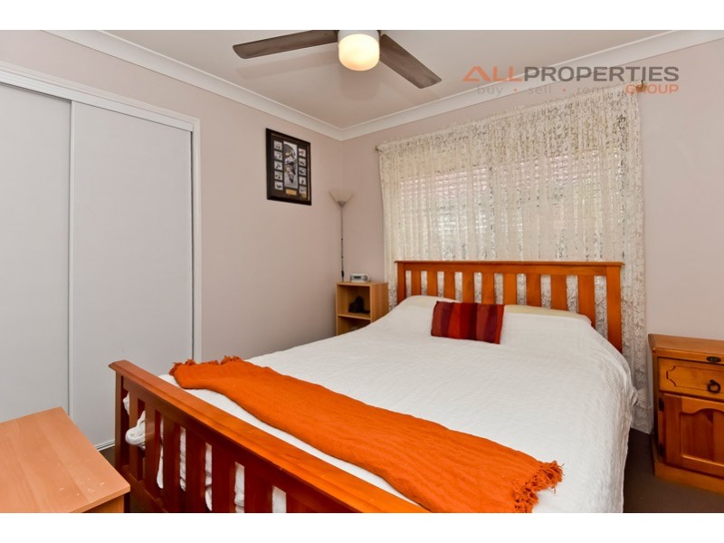 19 Mitchell Place, Forest Lake QLD 4078