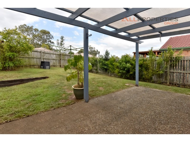 19 Mitchell Place, Forest Lake QLD 4078