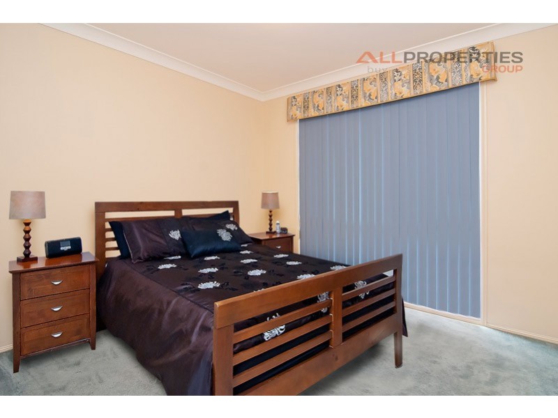 6 Griffith Court, Forest Lake QLD 4078