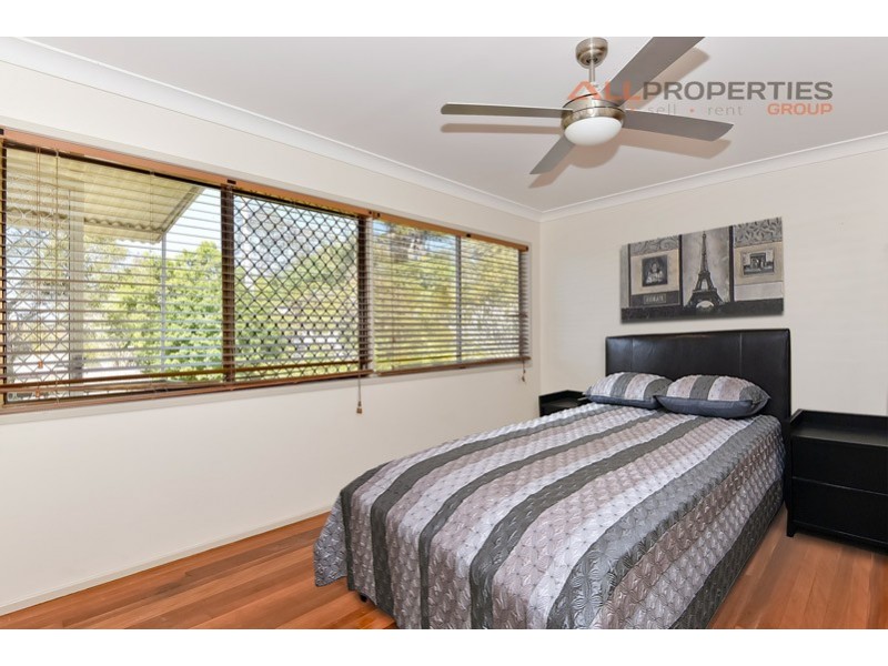 17 Lovell Street, Slacks Creek QLD 4127