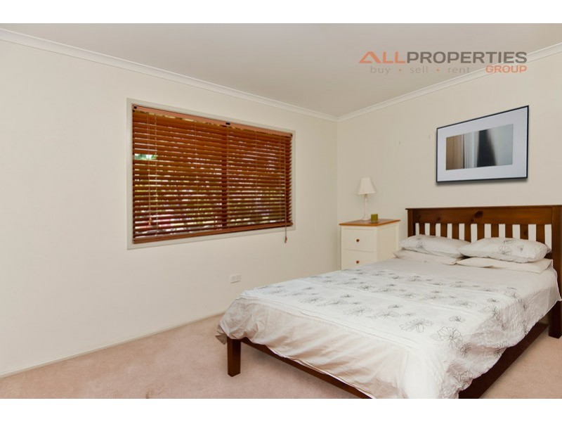 17 Lovell Street, Slacks Creek QLD 4127