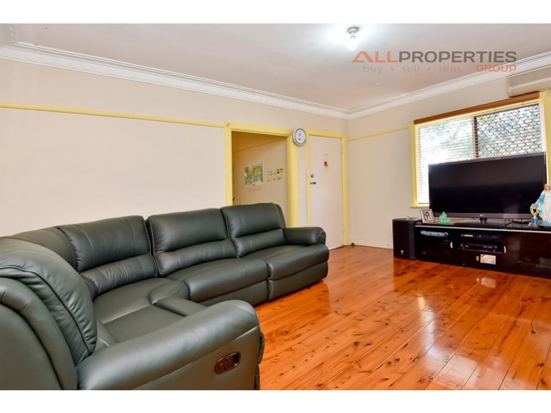 65 Deodar St, Inala QLD 4077