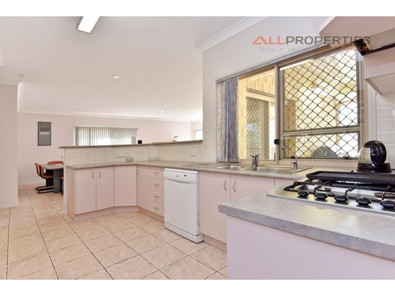 25 Belvedere Court, Chambers Flat QLD 4133