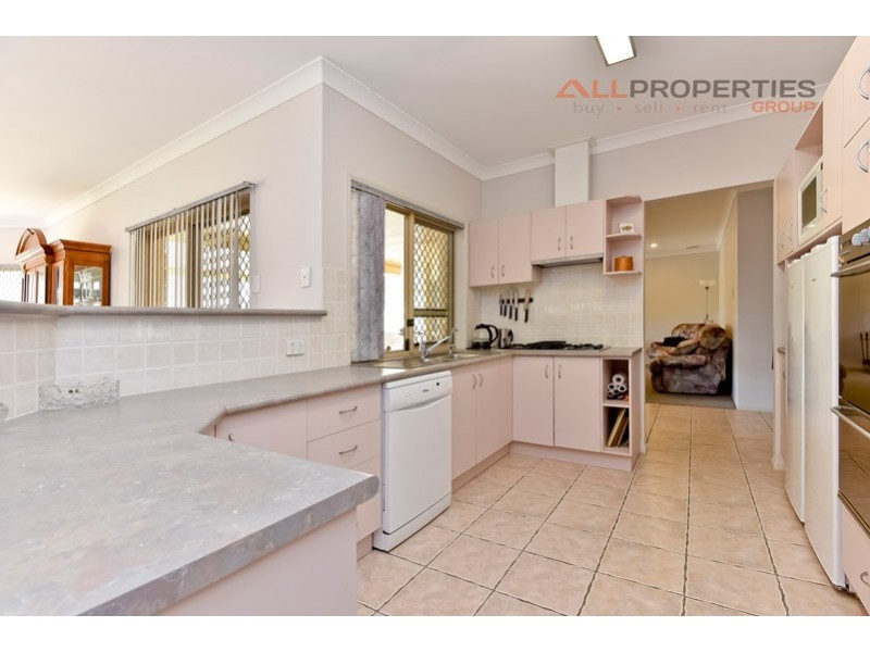 25 Belvedere Court, Chambers Flat QLD 4133