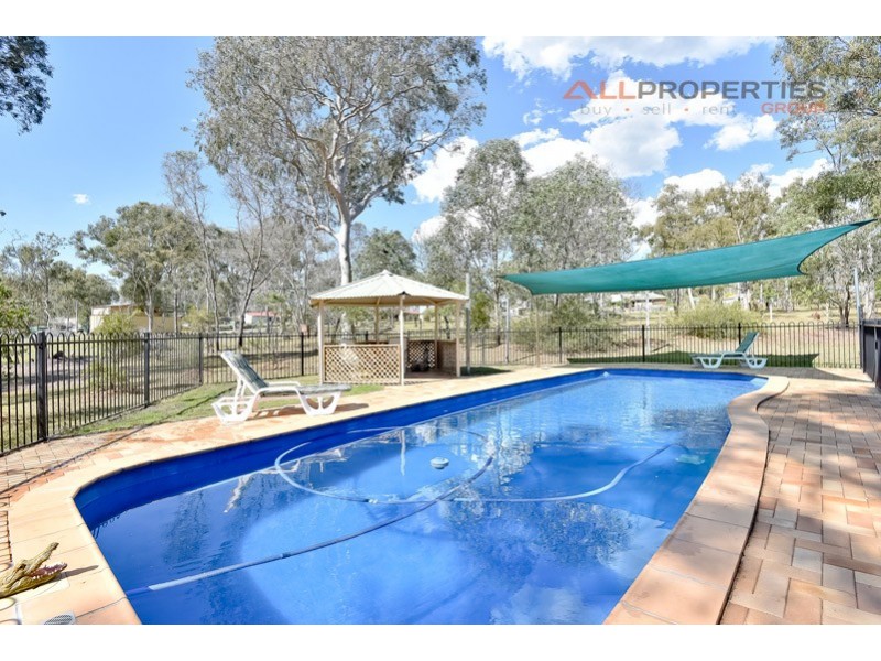 25 Belvedere Court, Chambers Flat QLD 4133