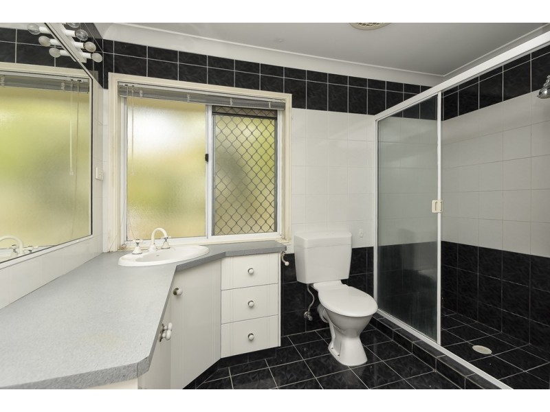 23 Casuarina Cres, Calamvale QLD 4116