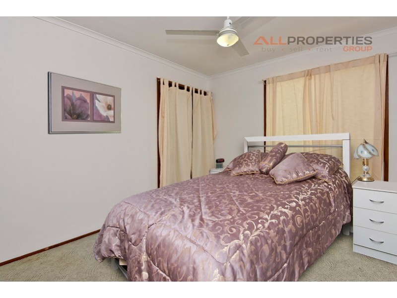 3 Lollard Street, Hillcrest QLD 4118