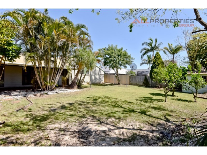 3 Lollard Street, Hillcrest QLD 4118