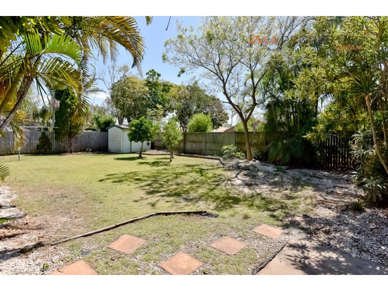 3 Lollard Street, Hillcrest QLD 4118