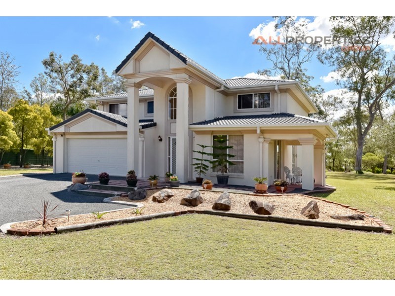 106 Chloe Drive, Munruben QLD 4125