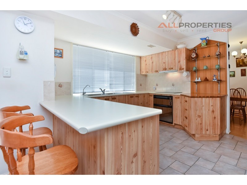 106 Chloe Drive, Munruben QLD 4125