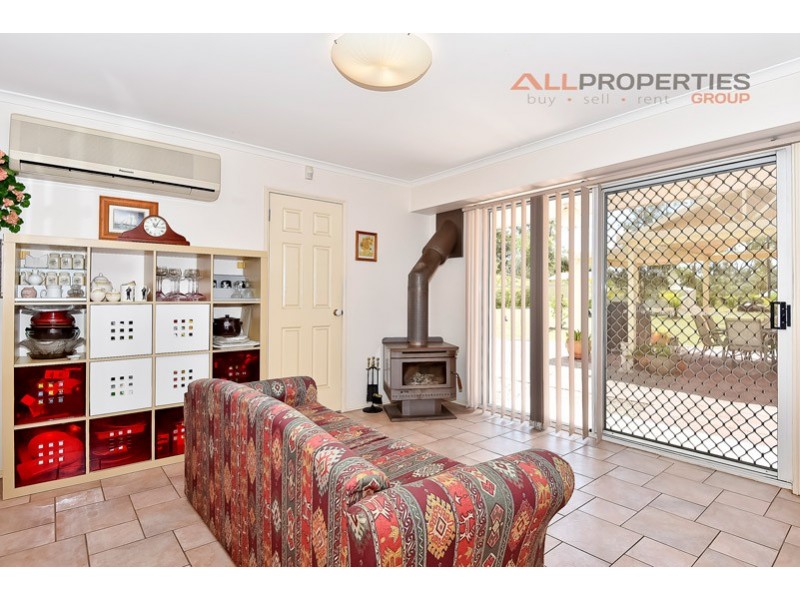 106 Chloe Drive, Munruben QLD 4125
