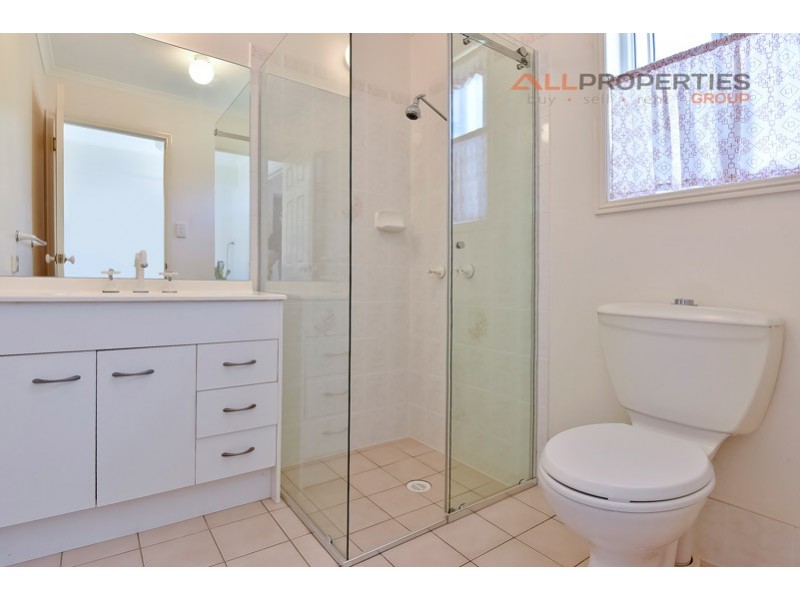 106 Chloe Drive, Munruben QLD 4125