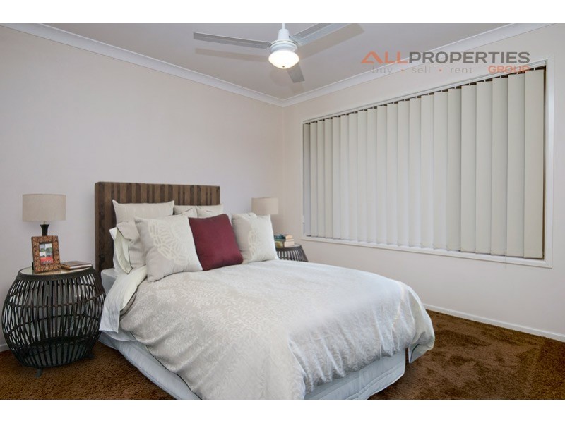 14 Fraser Place, Forest Lake QLD 4078