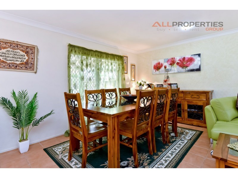 81 Banksia Circuit, Forest Lake QLD 4078