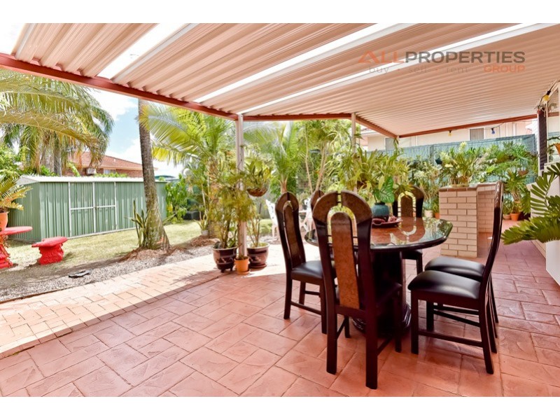 37 Daffodil Crescent, Calamvale QLD 4116