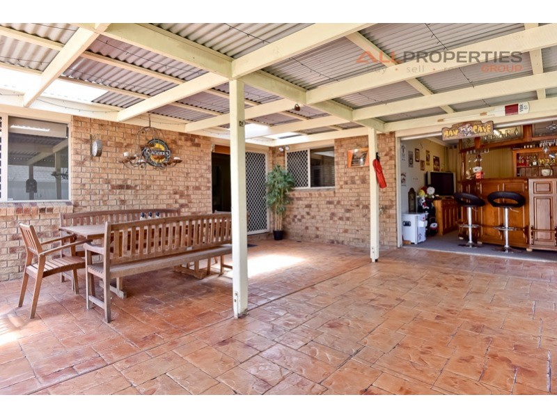 6 CALDER COURT, Crestmead QLD 4132