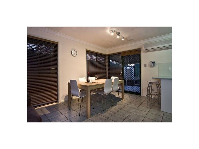 25 Mulgrave Cr, Forest Lake QLD 4078