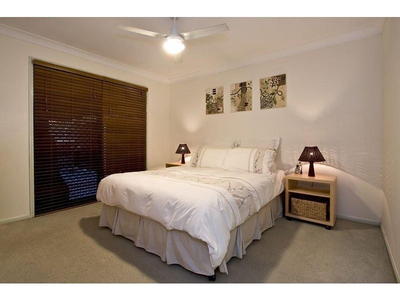 25 Mulgrave Cr, Forest Lake QLD 4078
