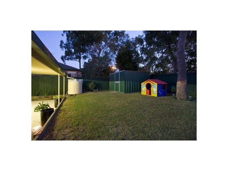 25 Mulgrave Cr, Forest Lake QLD 4078