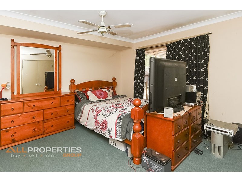 17 Burdekin Court, Hillcrest QLD 4118