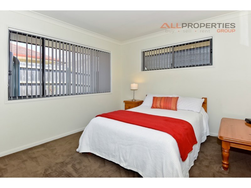 21 Girraween Cres, Parkinson QLD 4115