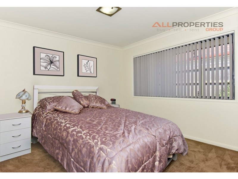 21 Girraween Cres, Parkinson QLD 4115