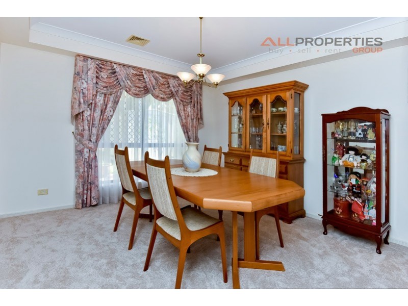 62 Lakewood Ave, Parkinson QLD 4115