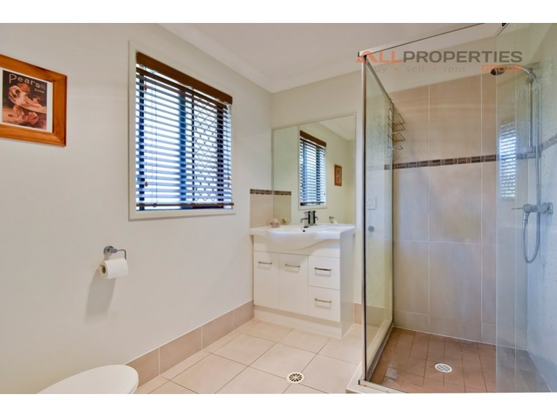 14-16 Borrowdale Court, Mundoolun QLD 4285